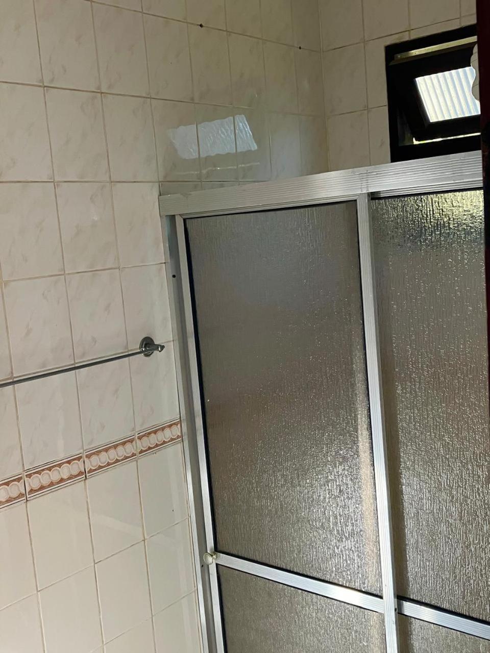 הוילה איליה-בלה Yellow House Beira Mar Portinho מראה חיצוני תמונה