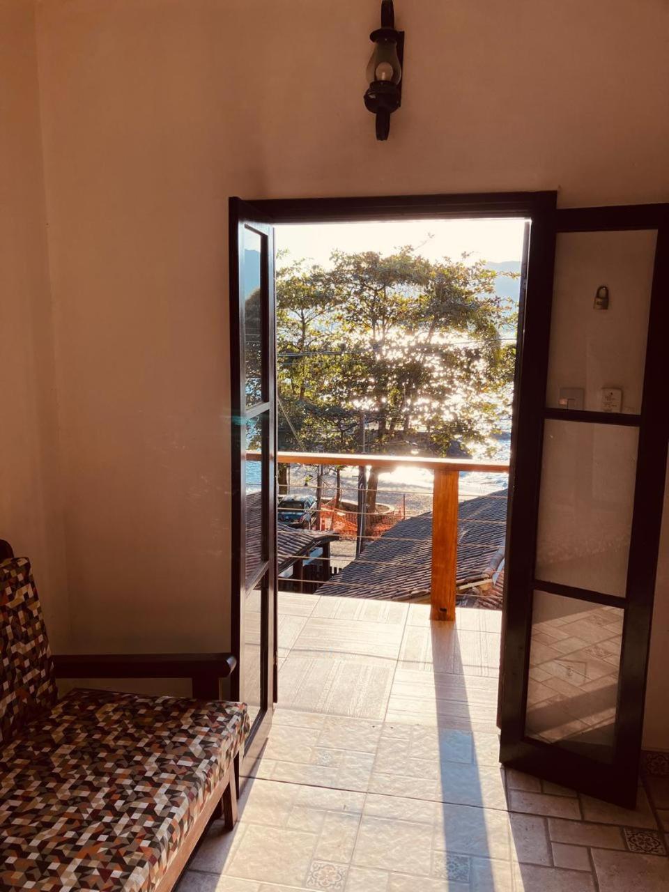 הוילה איליה-בלה Yellow House Beira Mar Portinho מראה חיצוני תמונה
